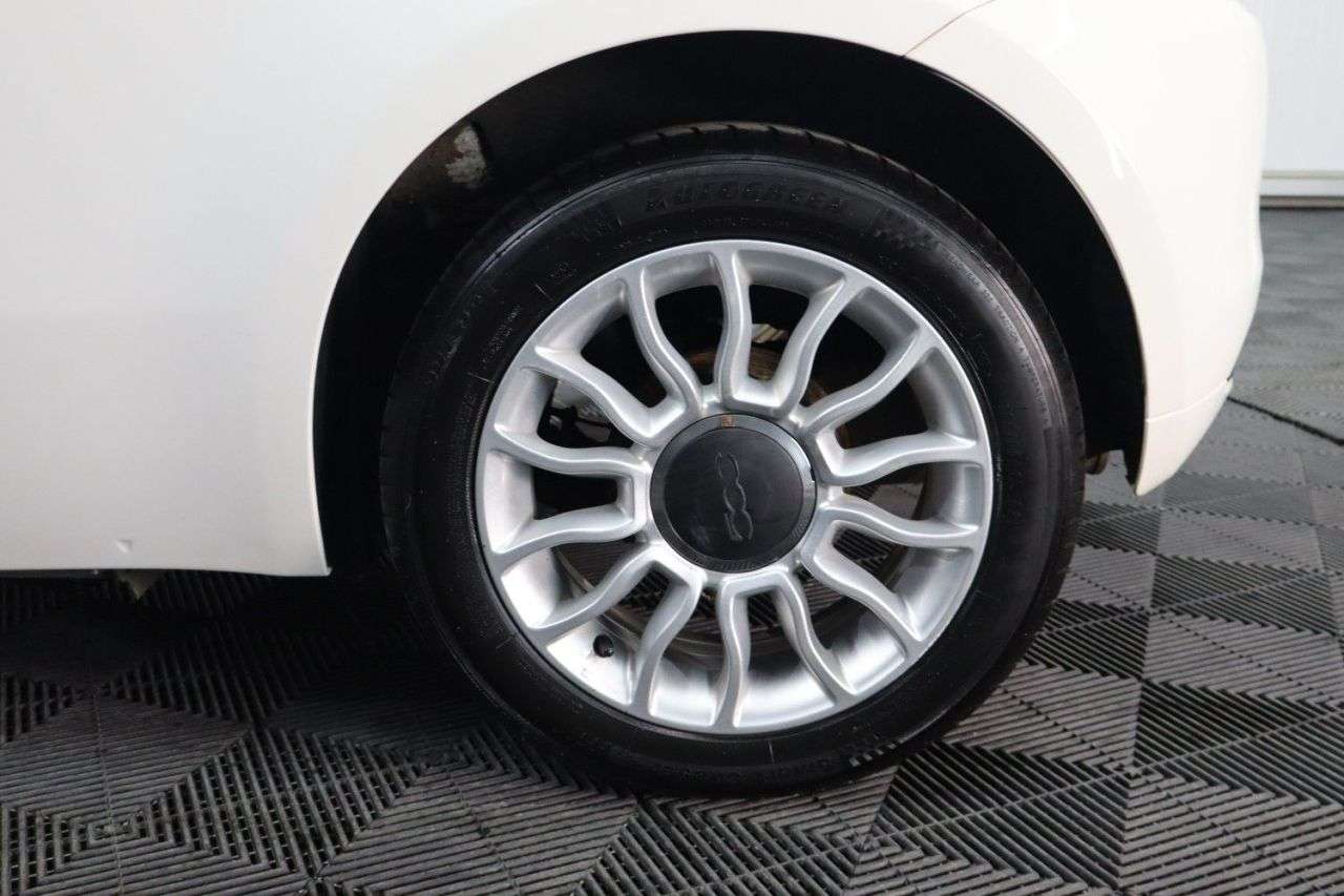 2016 FIAT 500 2016 FIAT 500