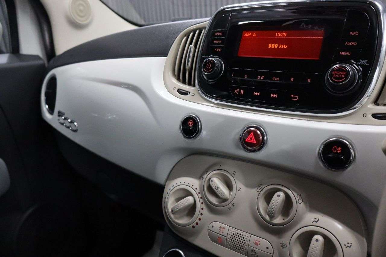 2016 FIAT 500 2016 FIAT 500