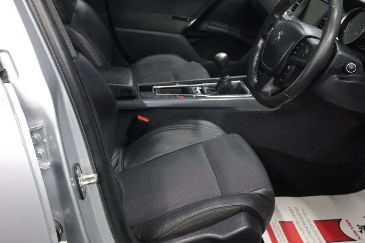 2016 PEUGEOT 508 2016 PEUGEOT 508
