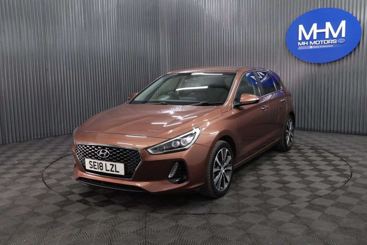 A 2018 HYUNDAI I30 1.6 CRDi Blue Drive Premium Hatchback 5dr Diesel Manual Euro 6 (s/s) (110 p A 2018 HYUNDAI I30 1.6 CRDi Blue Drive Premium Hatchback 5dr Diesel Manual Euro 6 (s/s) (110 p