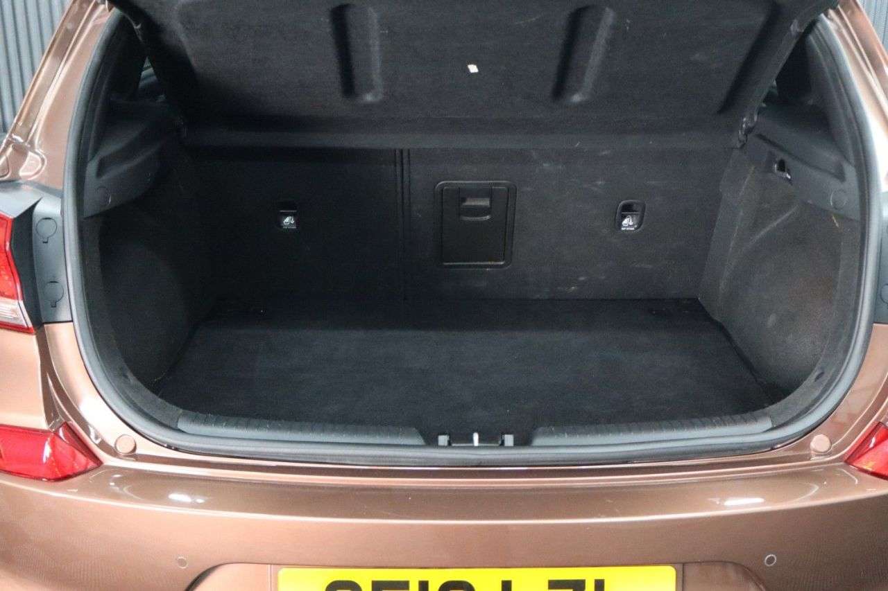 2018 HYUNDAI I30 2018 HYUNDAI I30