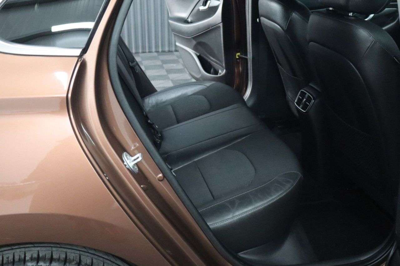 2018 HYUNDAI I30 2018 HYUNDAI I30