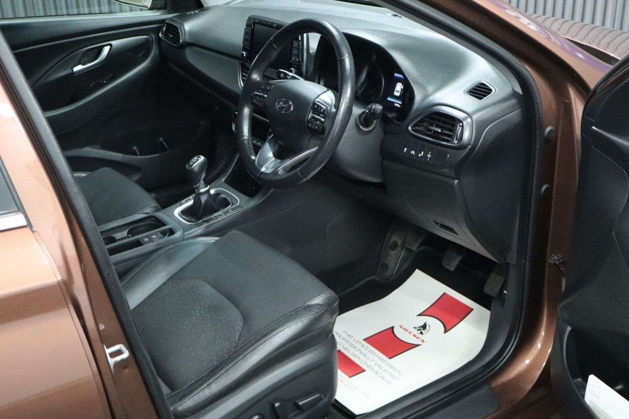 2018 HYUNDAI I30 2018 HYUNDAI I30