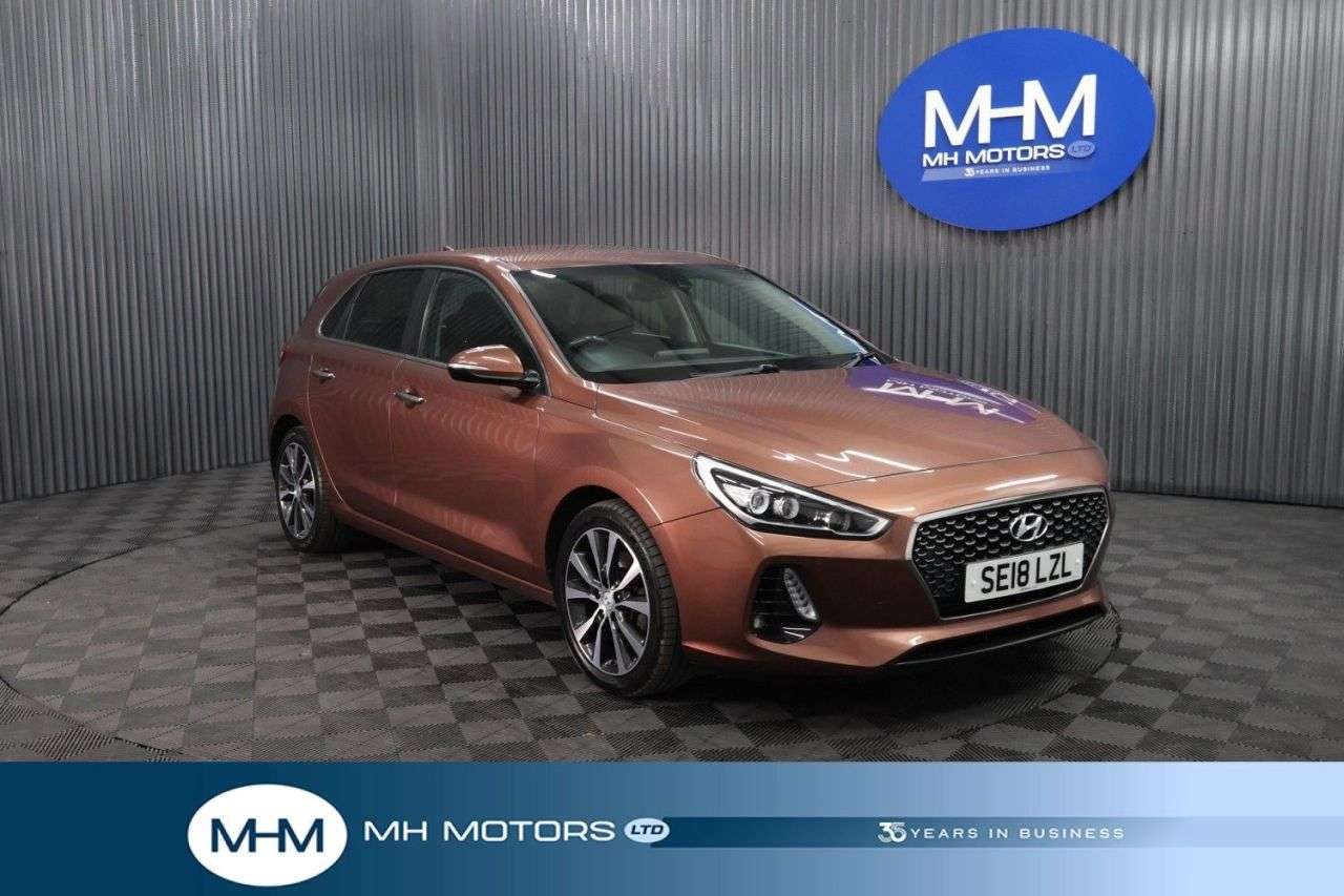 A 2018 HYUNDAI I30 1.6 CRDi Blue Drive Premium Hatchback 5dr Diesel Manual Euro 6 (s/s) (110 p A 2018 HYUNDAI I30 1.6 CRDi Blue Drive Premium Hatchback 5dr Diesel Manual Euro 6 (s/s) (110 p