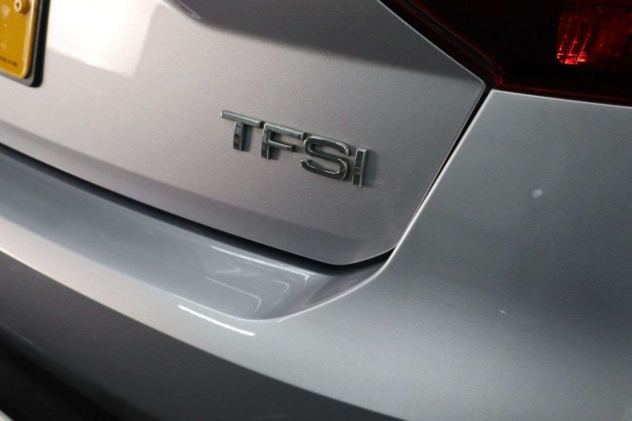 2018 AUDI Q2 2018 AUDI Q2