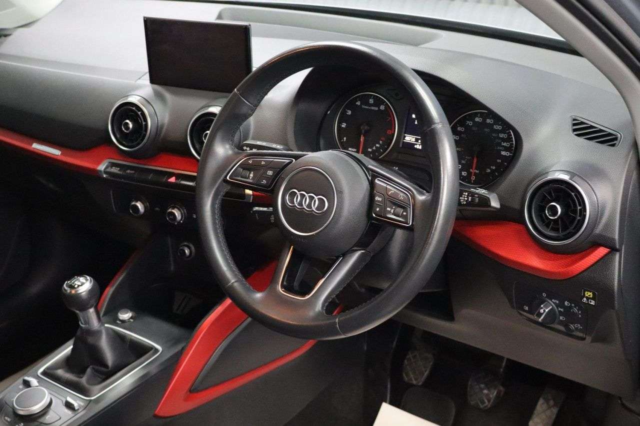 2018 AUDI Q2 2018 AUDI Q2
