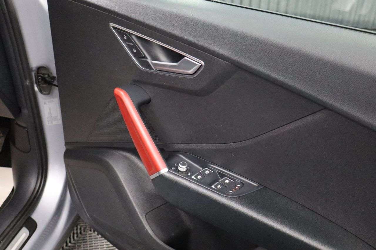 2018 AUDI Q2 2018 AUDI Q2