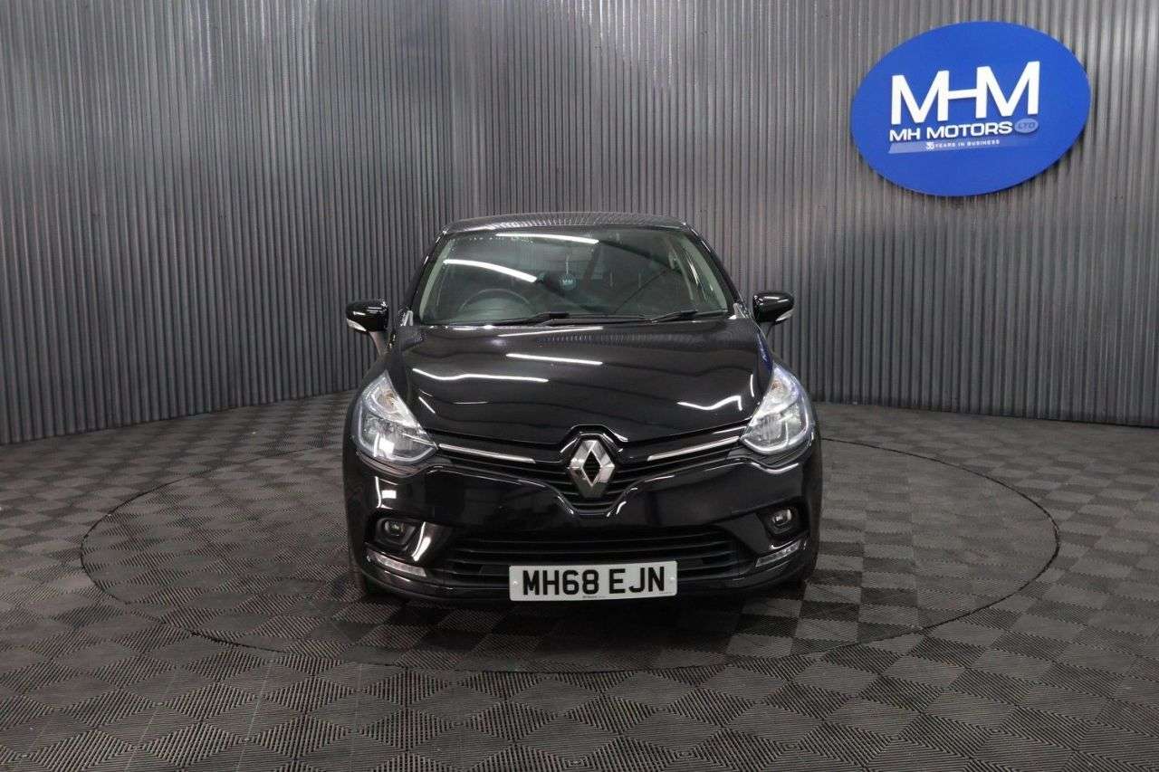 A 2019 RENAULT CLIO 1.5 dCi Iconic Hatchback 5dr Diesel Manual Euro 6 (s/s) (90 ps) LONG MOT / A 2019 RENAULT CLIO 1.5 dCi Iconic Hatchback 5dr Diesel Manual Euro 6 (s/s) (90 ps) LONG MOT /
