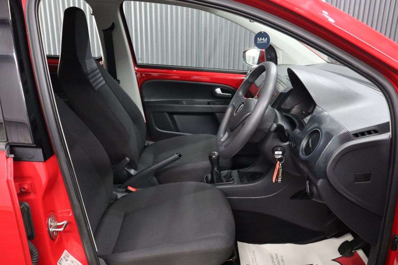 2017 VOLKSWAGEN UP! 2017 VOLKSWAGEN UP!