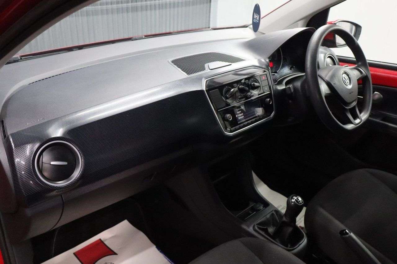 2017 VOLKSWAGEN UP! 2017 VOLKSWAGEN UP!