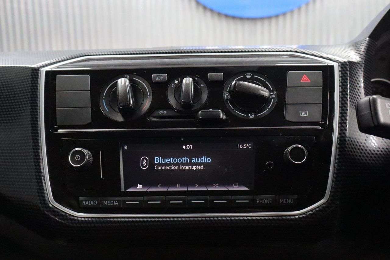 2017 VOLKSWAGEN UP! 2017 VOLKSWAGEN UP!