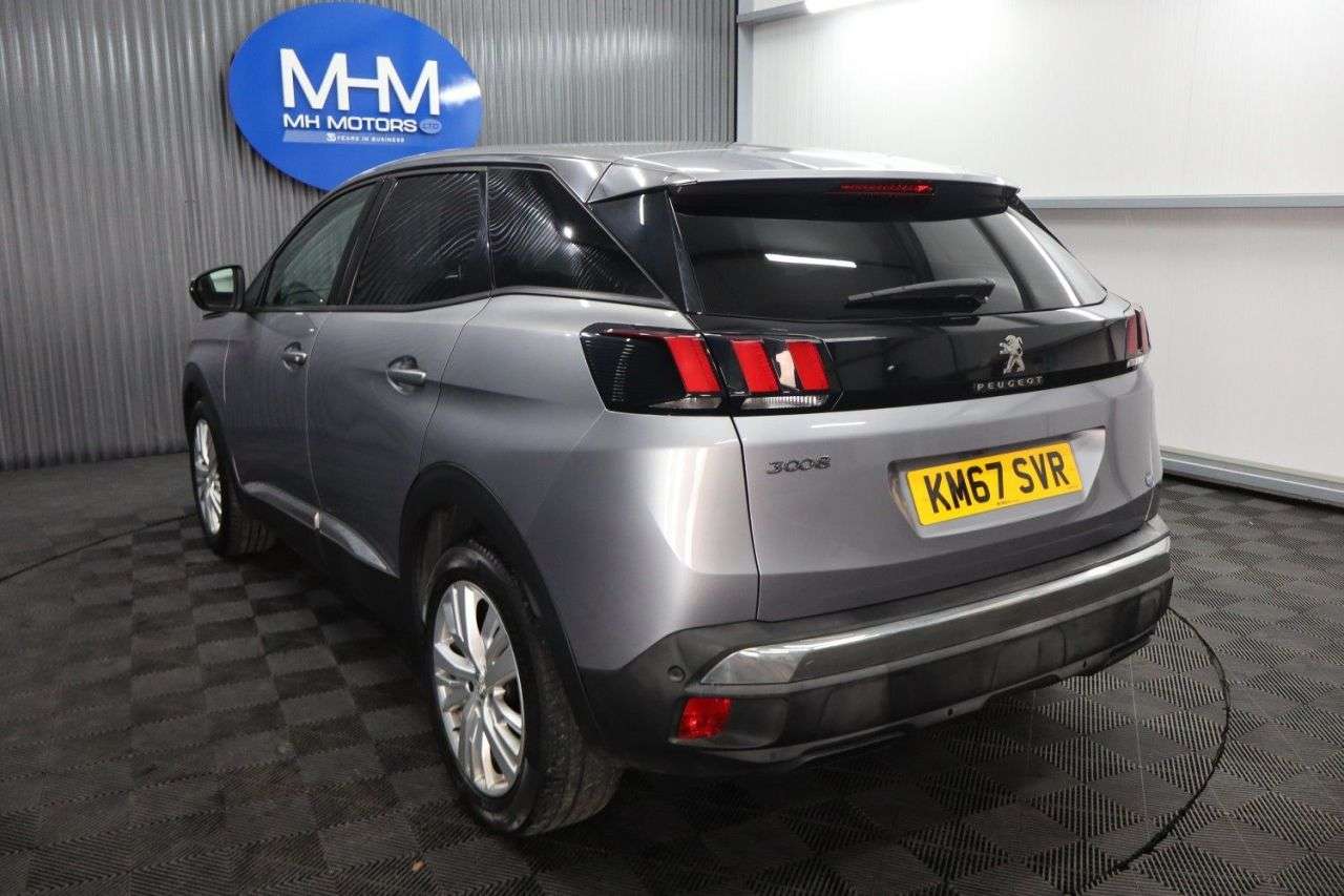 2017 PEUGEOT 3008 2017 PEUGEOT 3008