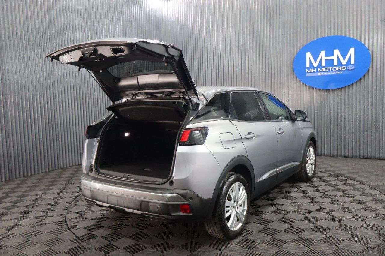 2017 PEUGEOT 3008 2017 PEUGEOT 3008
