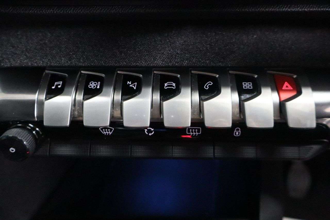 2017 PEUGEOT 3008 2017 PEUGEOT 3008