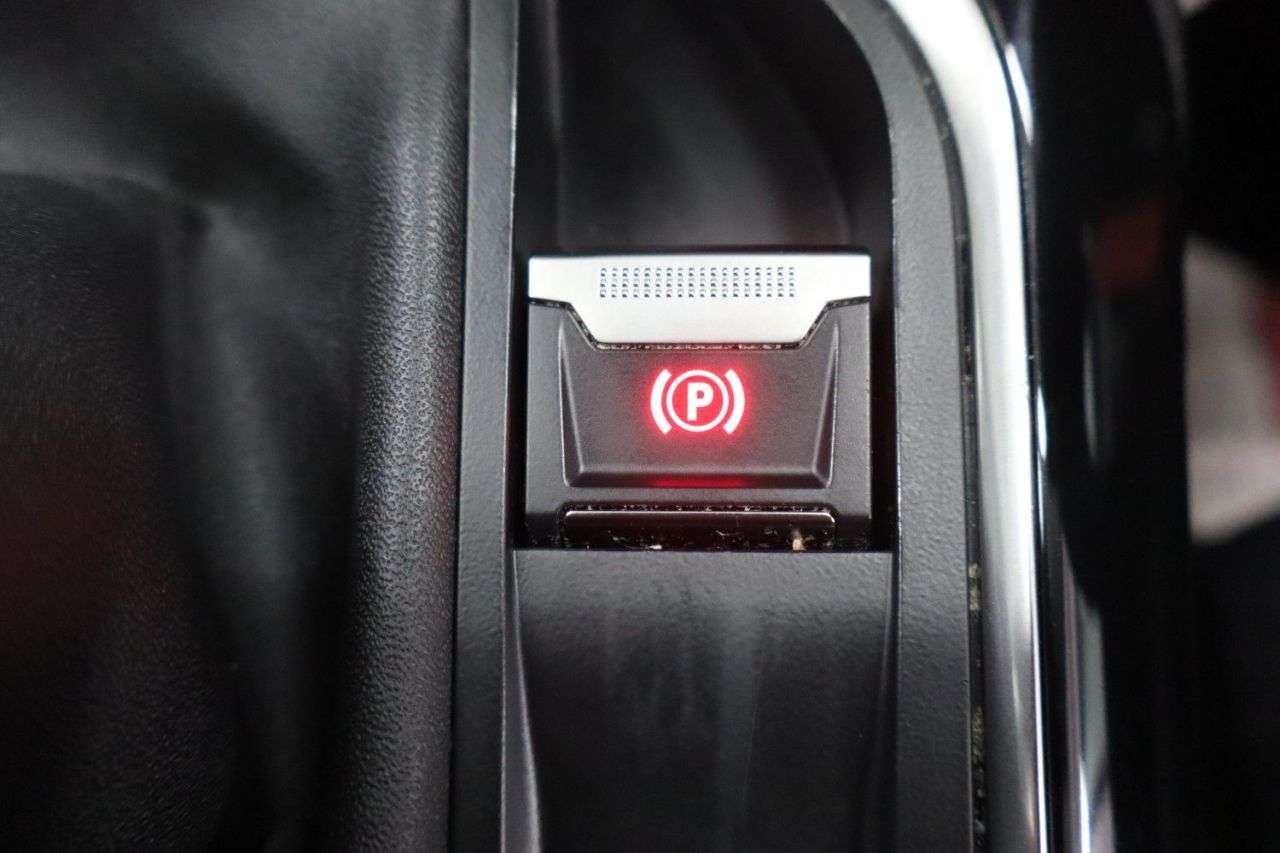 2017 PEUGEOT 3008 2017 PEUGEOT 3008