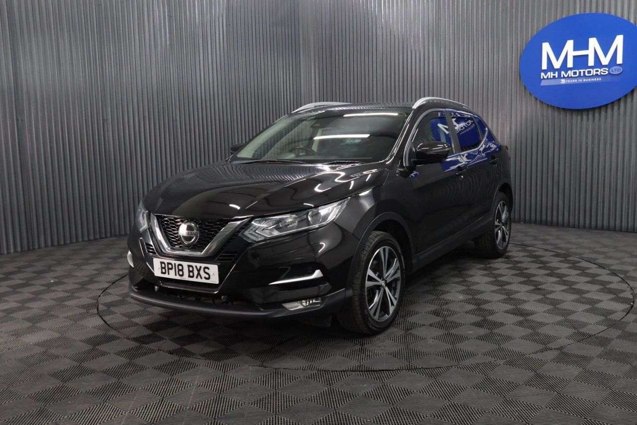 A 2018 NISSAN QASHQAI 1.5 dCi N-Connecta SUV 5dr Diesel Manual Euro 6 (s/s) (110 ps) GOOD SERVICE A 2018 NISSAN QASHQAI 1.5 dCi N-Connecta SUV 5dr Diesel Manual Euro 6 (s/s) (110 ps) GOOD SERVICE