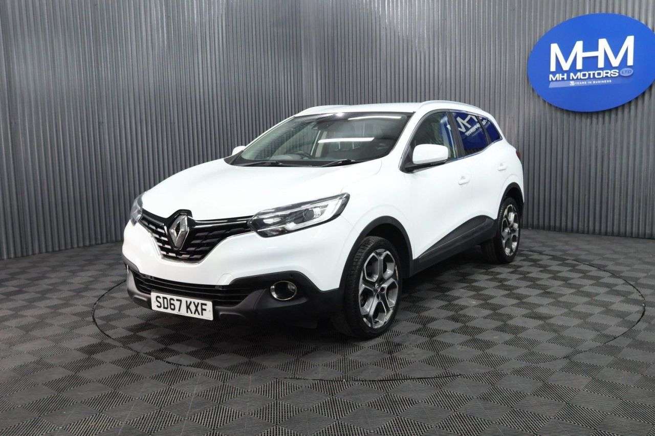 A 2017 RENAULT KADJAR 1.5 dCi Dynamique S Nav SUV 5dr Diesel Manual Euro 6 (s/s) (110 ps) GROUP 1 A 2017 RENAULT KADJAR 1.5 dCi Dynamique S Nav SUV 5dr Diesel Manual Euro 6 (s/s) (110 ps) GROUP 1
