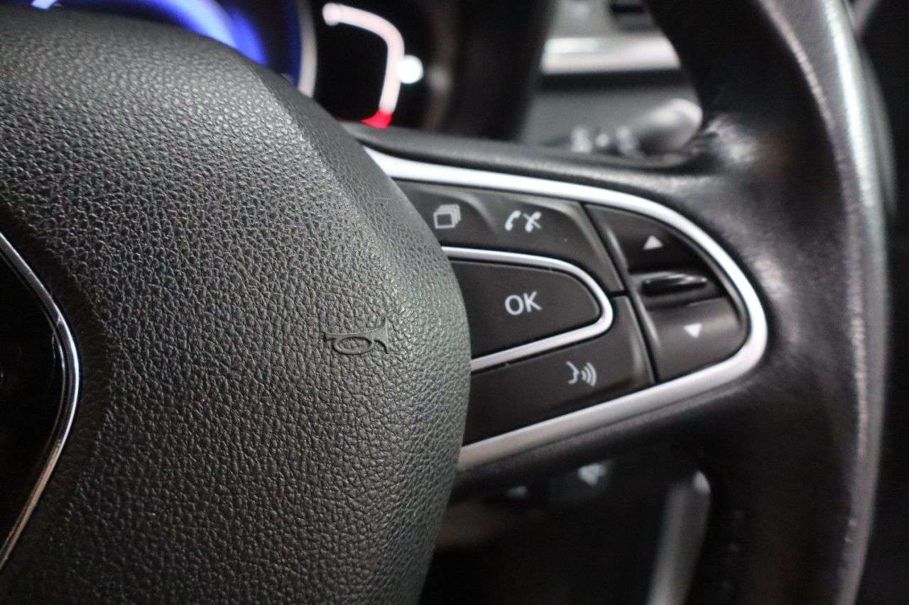 2017 RENAULT KADJAR 2017 RENAULT KADJAR
