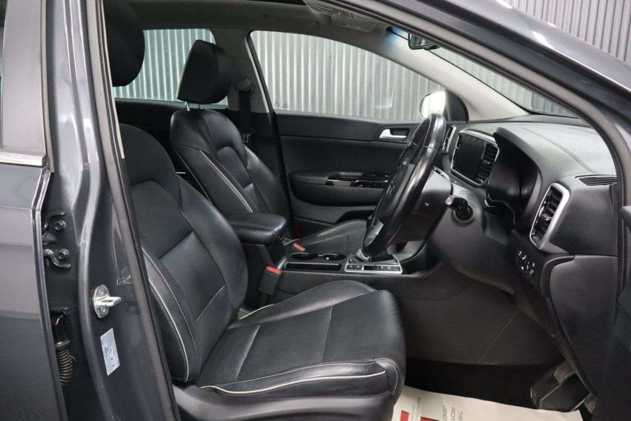 2021 KIA SPORTAGE 2021 KIA SPORTAGE