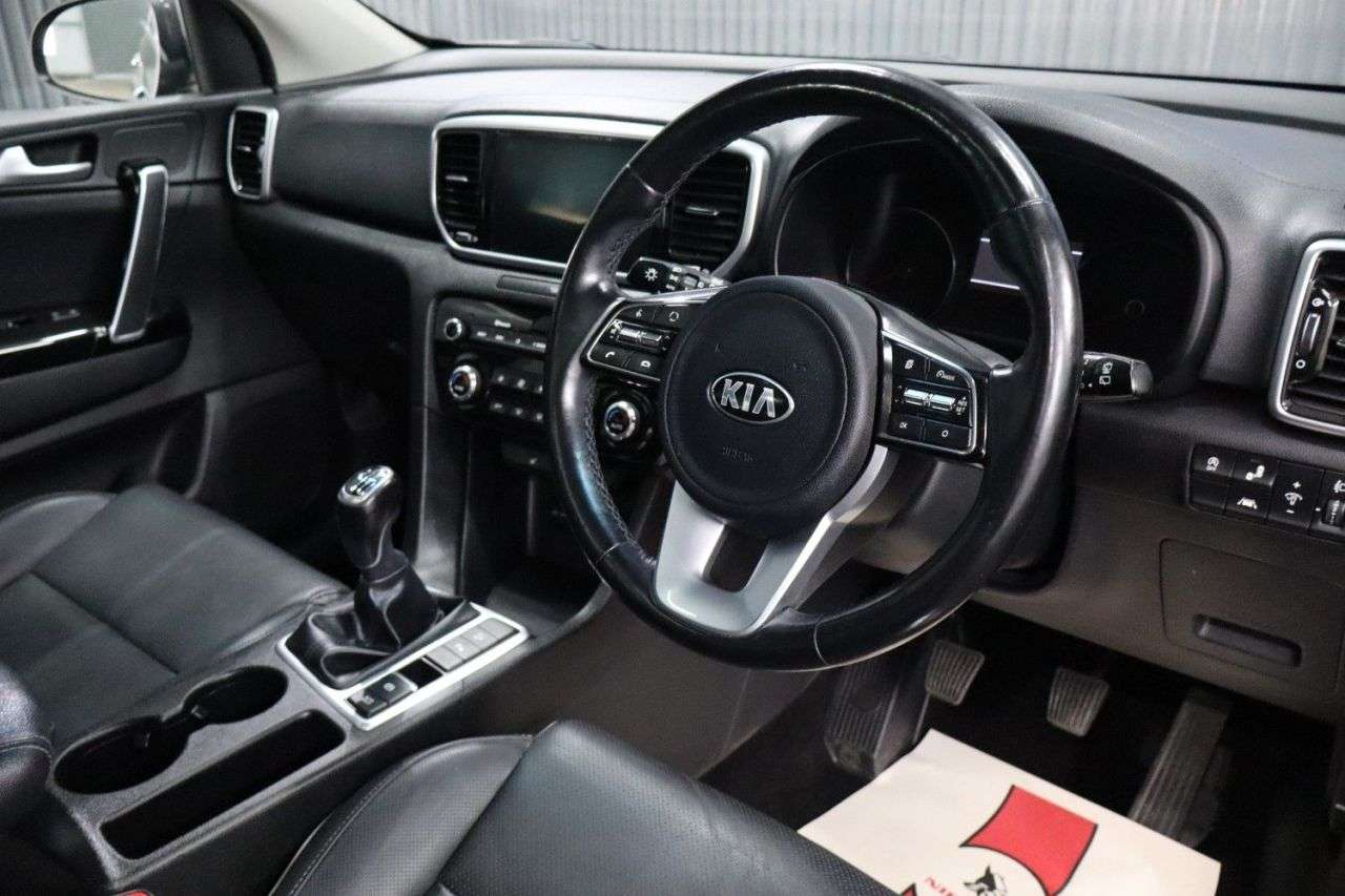 2021 KIA SPORTAGE 2021 KIA SPORTAGE