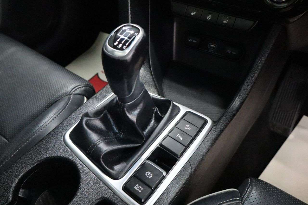 2021 KIA SPORTAGE 2021 KIA SPORTAGE