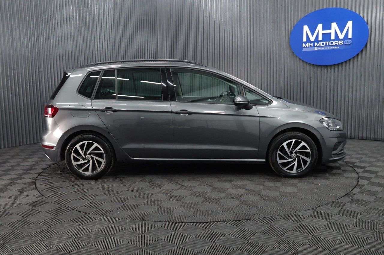 2019 VOLKSWAGEN GOLF SV 2019 VOLKSWAGEN GOLF SV