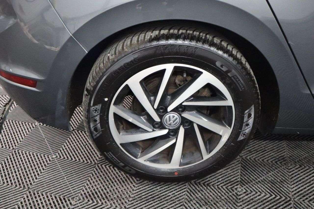 2019 VOLKSWAGEN GOLF SV 2019 VOLKSWAGEN GOLF SV