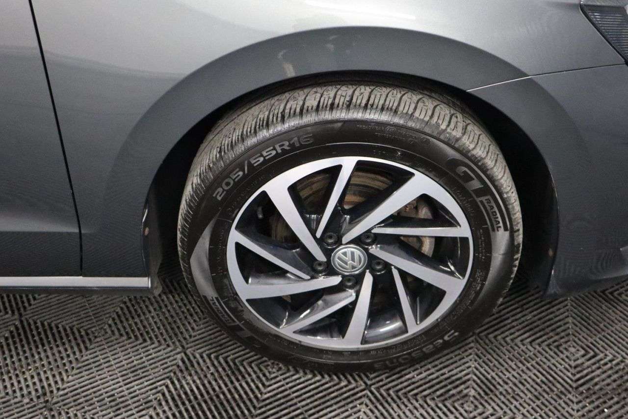 2019 VOLKSWAGEN GOLF SV 2019 VOLKSWAGEN GOLF SV
