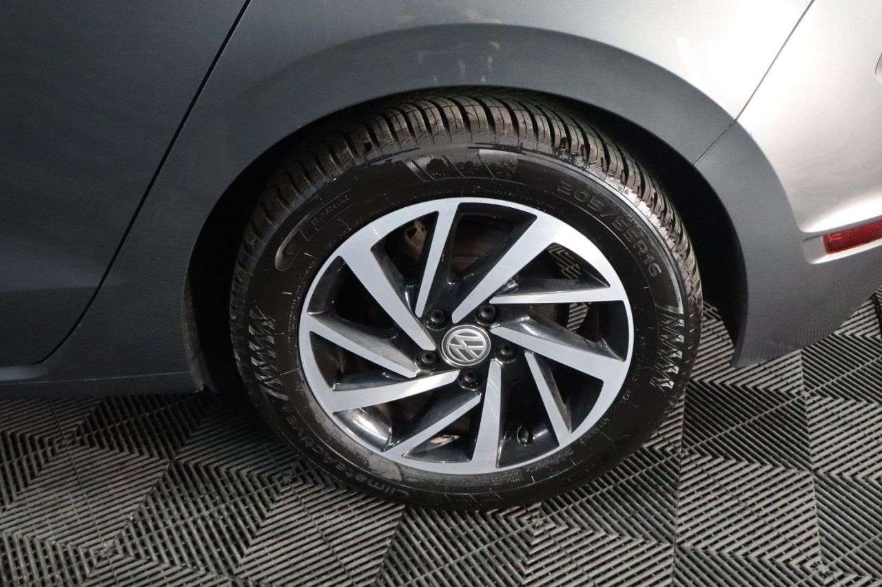 2019 VOLKSWAGEN GOLF SV 2019 VOLKSWAGEN GOLF SV