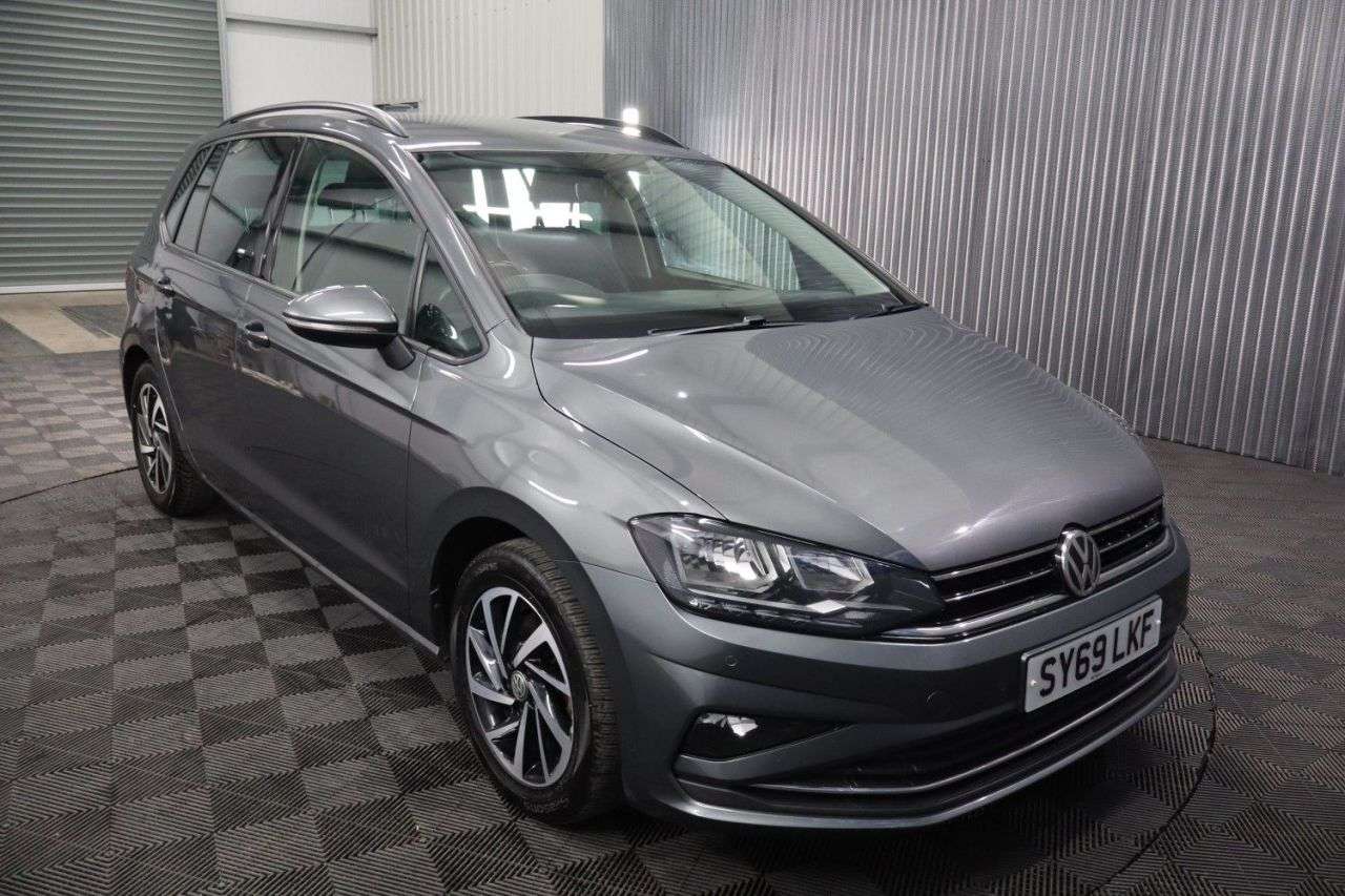 2019 VOLKSWAGEN GOLF SV 2019 VOLKSWAGEN GOLF SV