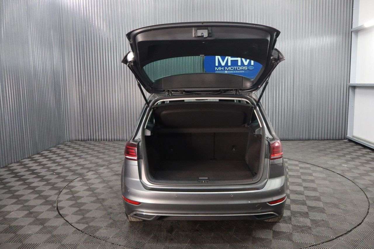 2019 VOLKSWAGEN GOLF SV 2019 VOLKSWAGEN GOLF SV