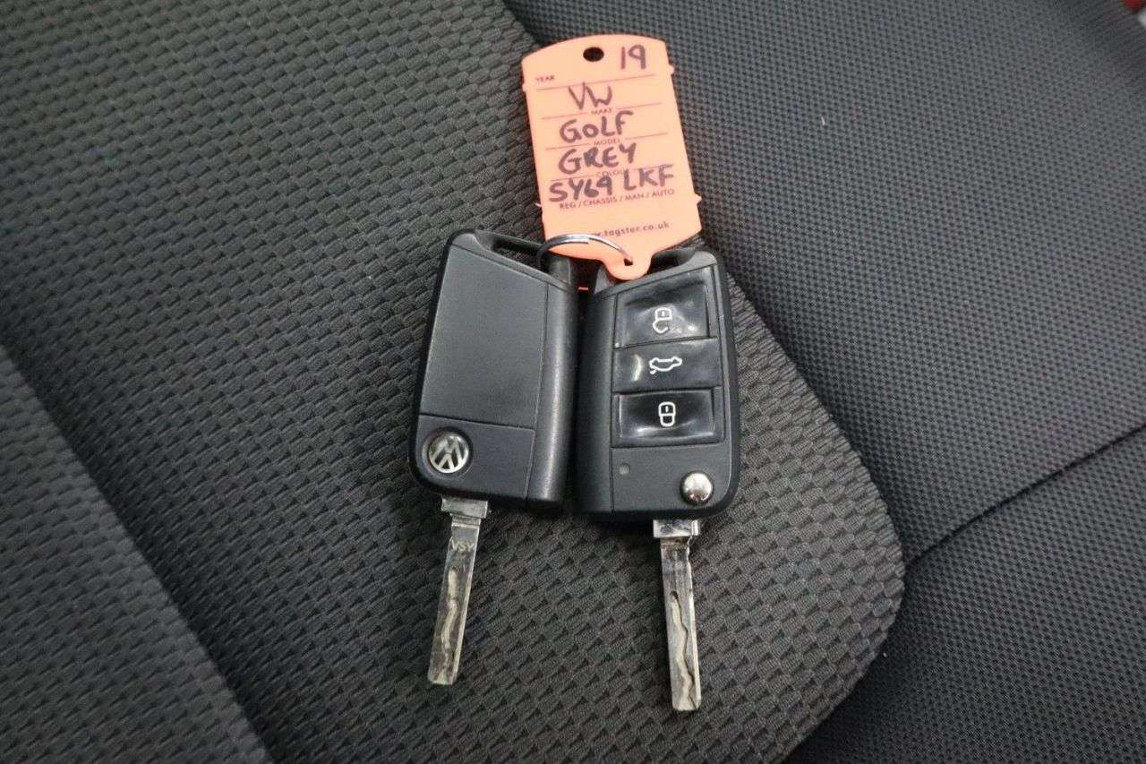 2019 VOLKSWAGEN GOLF SV 2019 VOLKSWAGEN GOLF SV