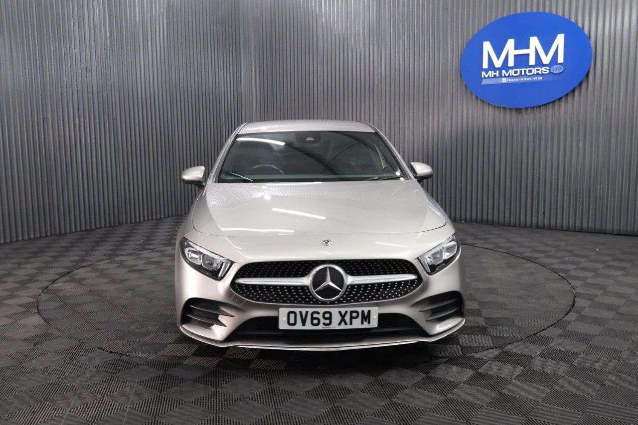 A 2019 MERCEDES-BENZ A-CLASS 1.3 A200 AMG Line Hatchback 5dr Petrol Manual Euro 6 (s/s) (163 ps) STUNNIN A 2019 MERCEDES-BENZ A-CLASS 1.3 A200 AMG Line Hatchback 5dr Petrol Manual Euro 6 (s/s) (163 ps) STUNNIN