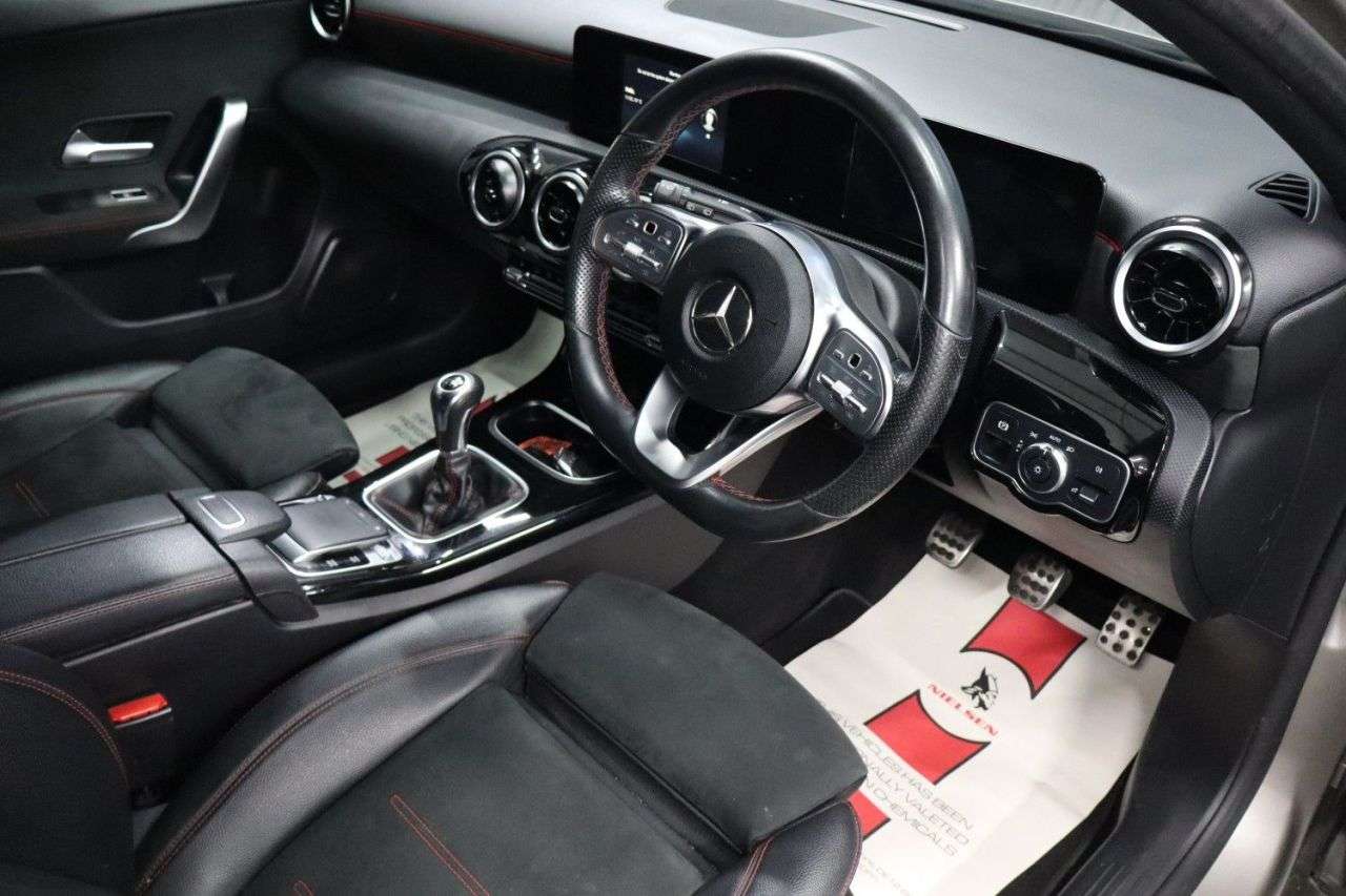 2019 MERCEDES-BENZ A-CLASS 2019 MERCEDES-BENZ A-CLASS