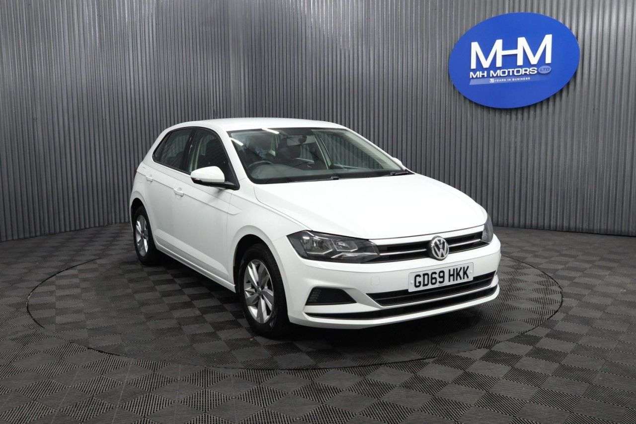 A 2019 VOLKSWAGEN POLO 1.0 EVO SE Hatchback 5dr Petrol Manual Euro 6 (s/s) (80 ps) EASY TO INSURE A 2019 VOLKSWAGEN POLO 1.0 EVO SE Hatchback 5dr Petrol Manual Euro 6 (s/s) (80 ps) EASY TO INSURE