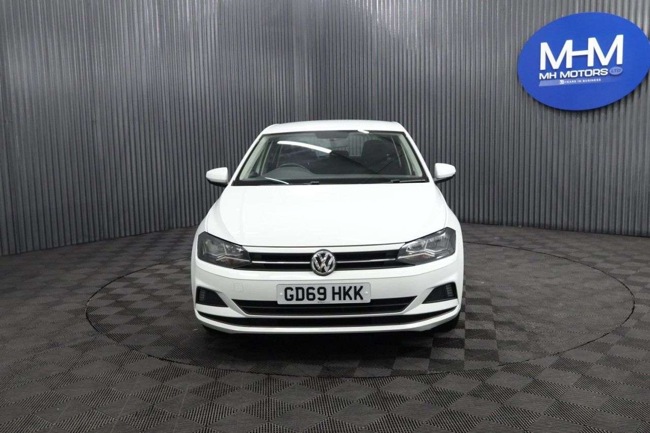 A 2019 VOLKSWAGEN POLO 1.0 EVO SE Hatchback 5dr Petrol Manual Euro 6 (s/s) (80 ps) EASY TO INSURE A 2019 VOLKSWAGEN POLO 1.0 EVO SE Hatchback 5dr Petrol Manual Euro 6 (s/s) (80 ps) EASY TO INSURE