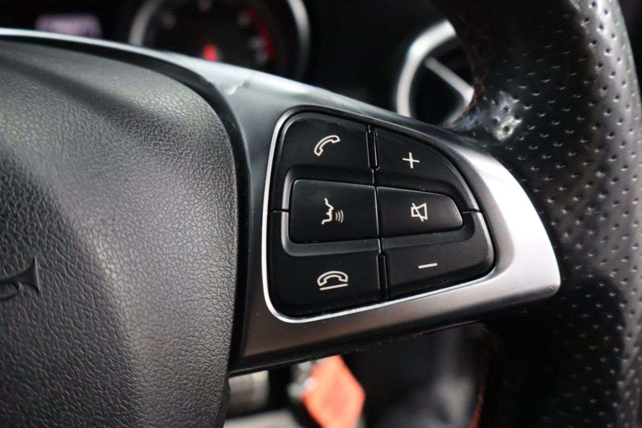 2017 MERCEDES-BENZ A-CLASS 2017 MERCEDES-BENZ A-CLASS