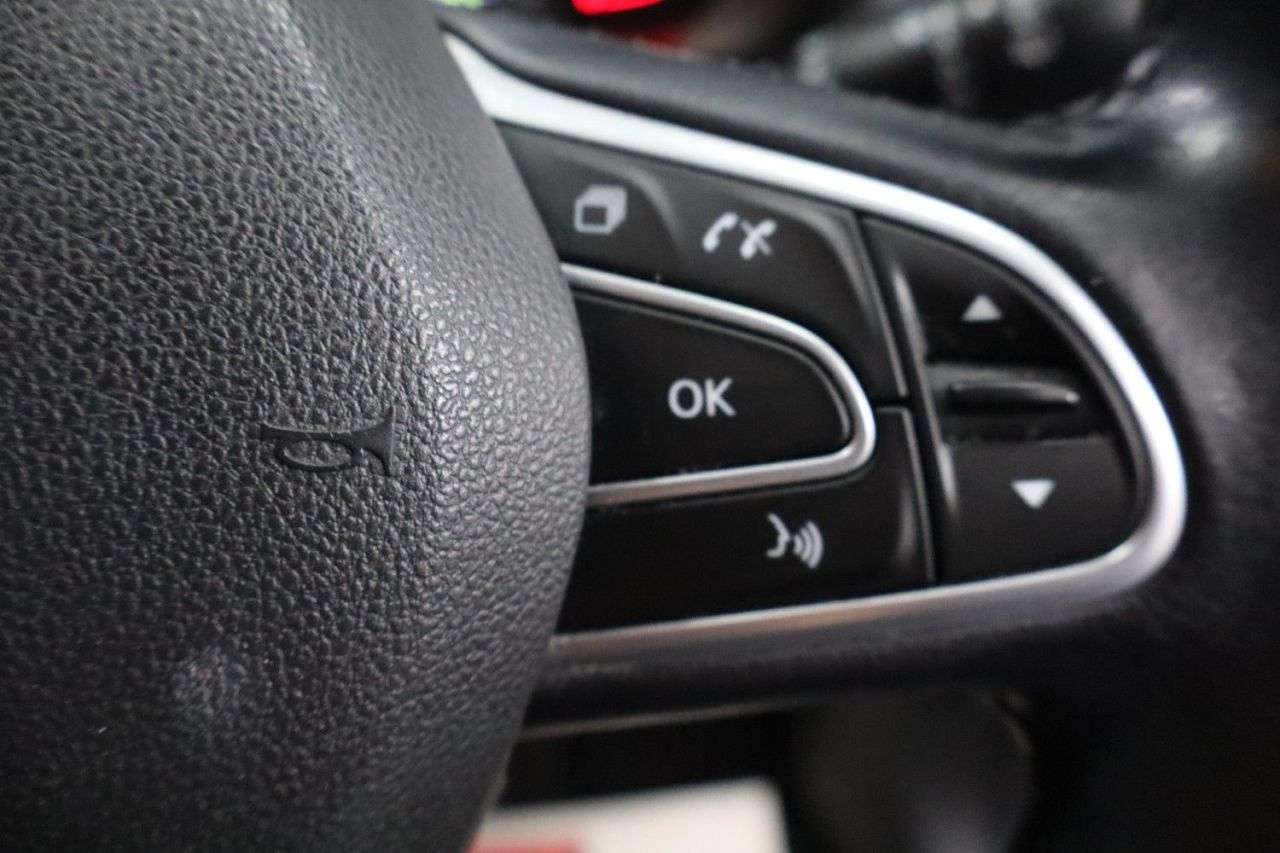 2017 RENAULT KADJAR 2017 RENAULT KADJAR