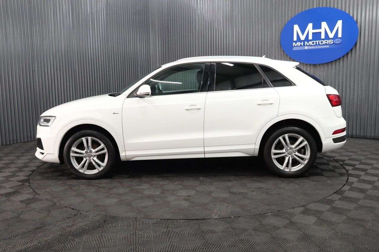 2018 AUDI Q3 2018 AUDI Q3