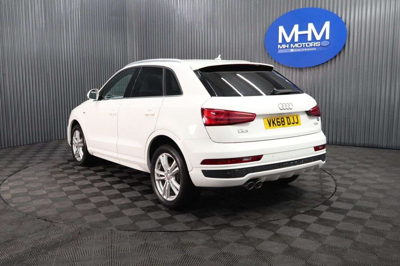 2018 AUDI Q3 2018 AUDI Q3