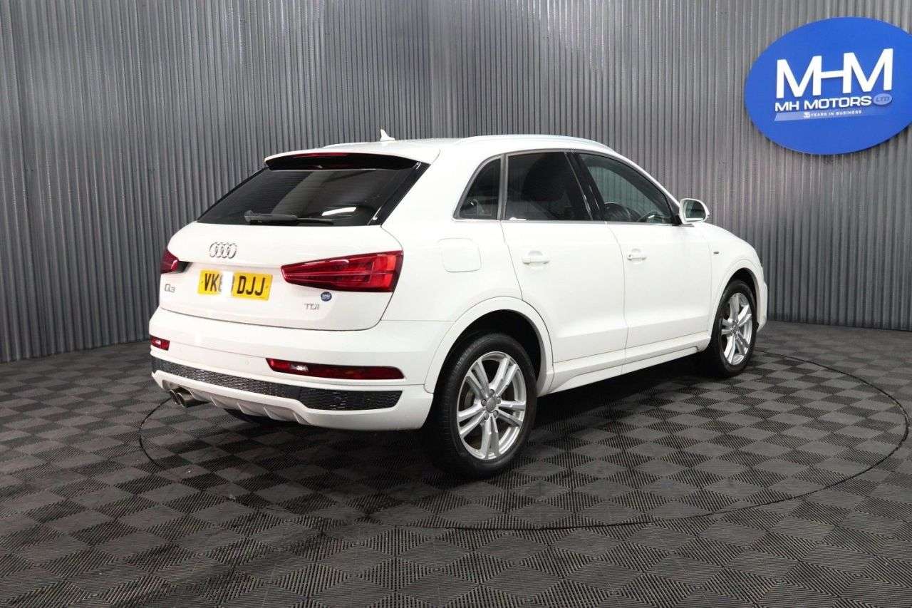 2018 AUDI Q3 2018 AUDI Q3