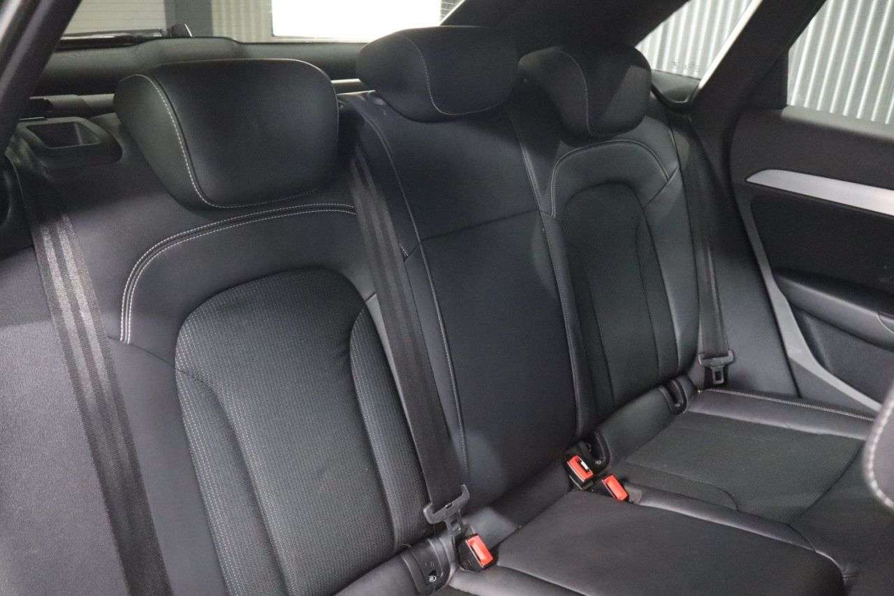 2018 AUDI Q3 2018 AUDI Q3