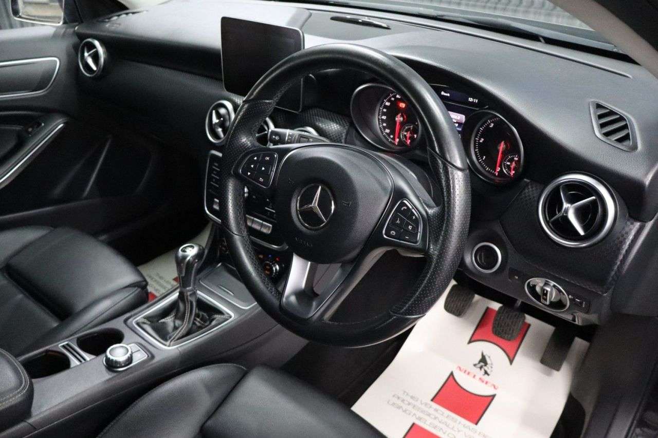 2016 MERCEDES-BENZ A-CLASS 2016 MERCEDES-BENZ A-CLASS
