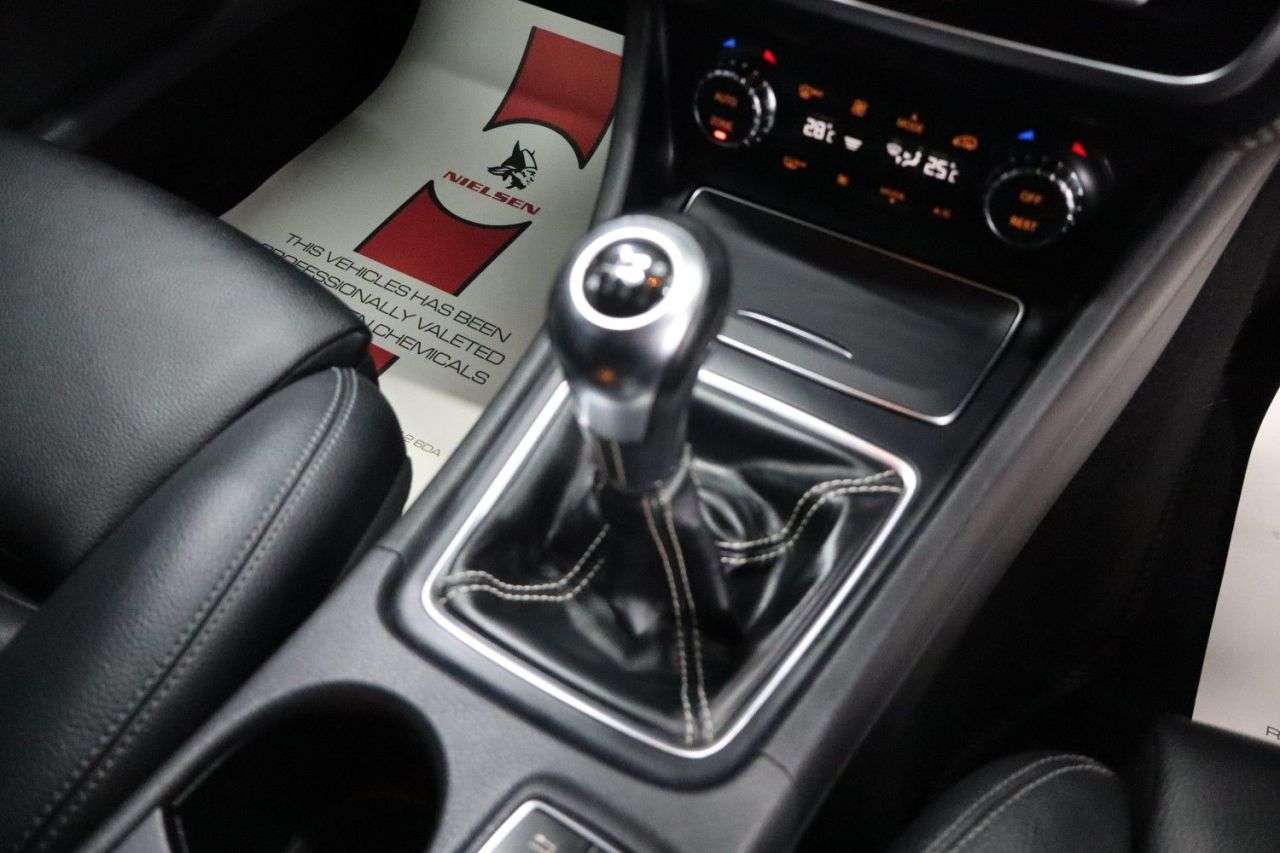 2016 MERCEDES-BENZ A-CLASS 2016 MERCEDES-BENZ A-CLASS