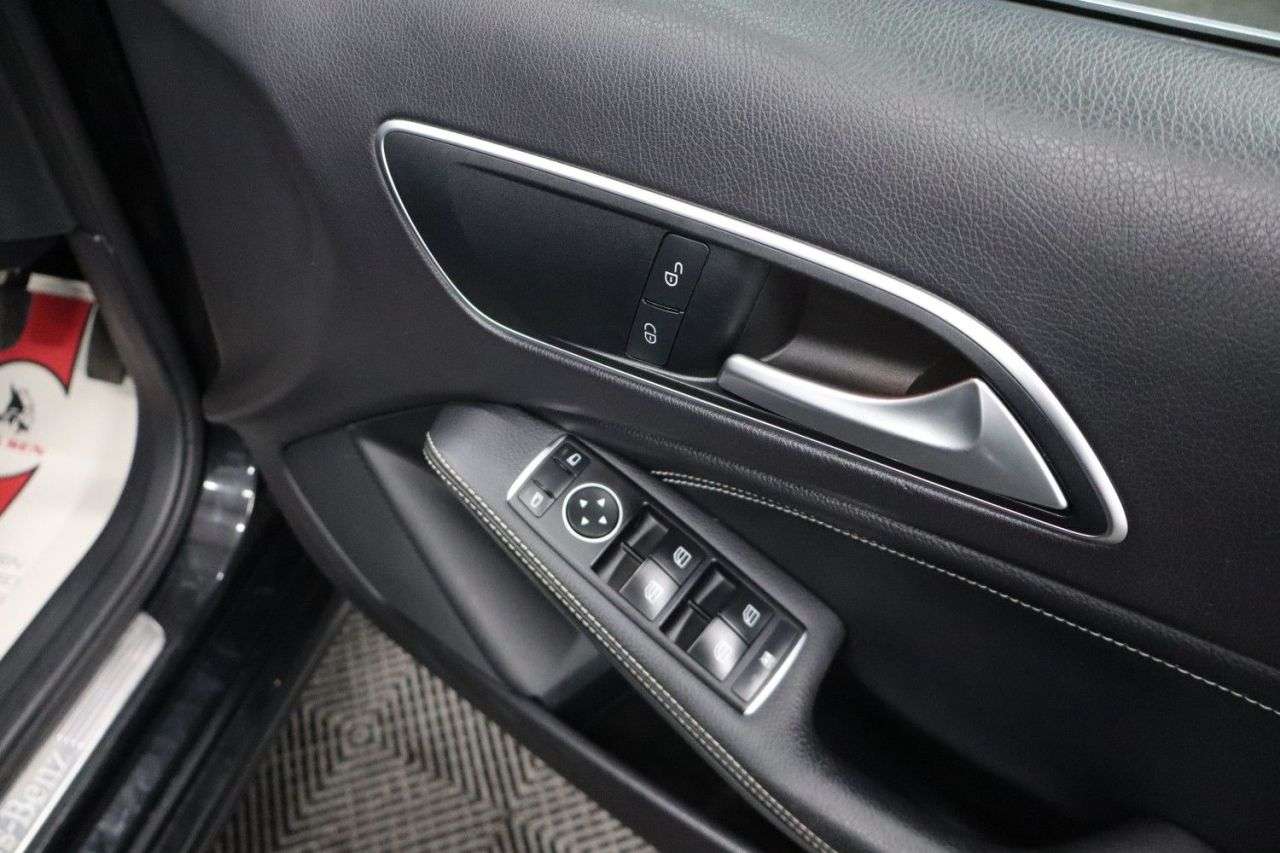 2016 MERCEDES-BENZ A-CLASS 2016 MERCEDES-BENZ A-CLASS