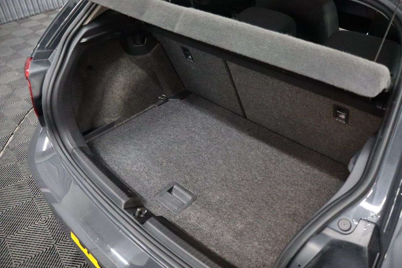 2019 VOLKSWAGEN POLO 2019 VOLKSWAGEN POLO