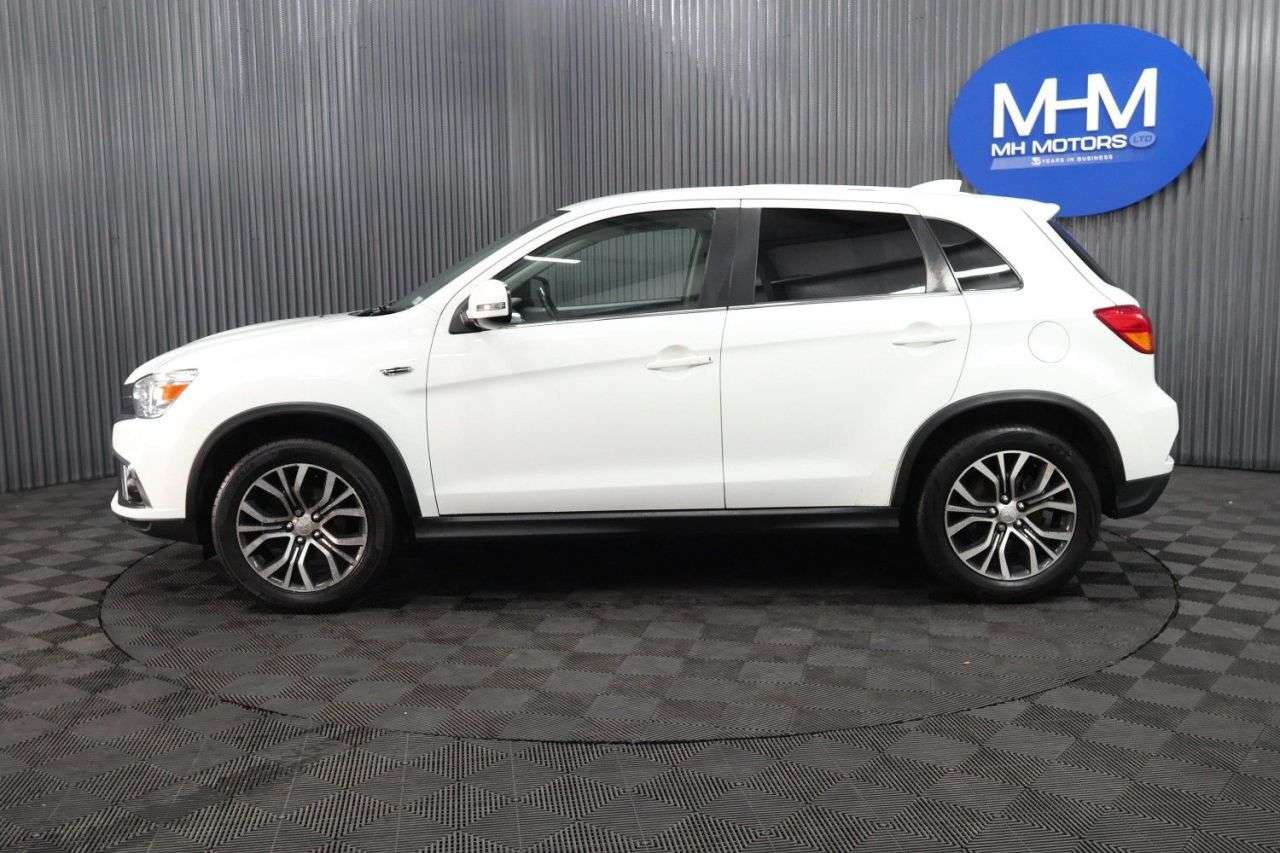 A 2019 MITSUBISHI ASX 1.6 Juro SUV 5dr Petrol Manual Euro 6 (117 ps) ECONOMICAL / REVERSING CAMER A 2019 MITSUBISHI ASX 1.6 Juro SUV 5dr Petrol Manual Euro 6 (117 ps) ECONOMICAL / REVERSING CAMER