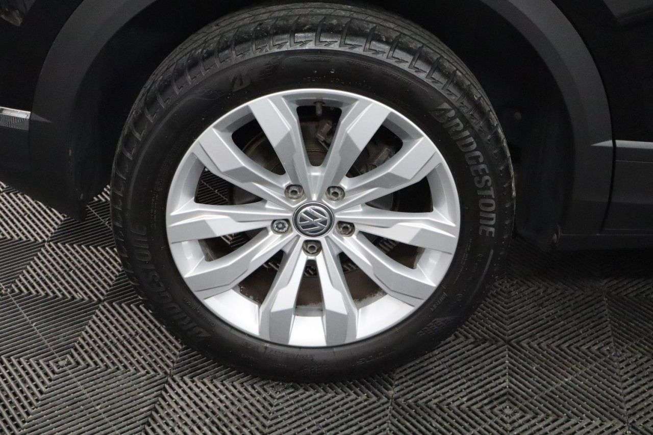 2019 VOLKSWAGEN T-ROC 2019 VOLKSWAGEN T-ROC