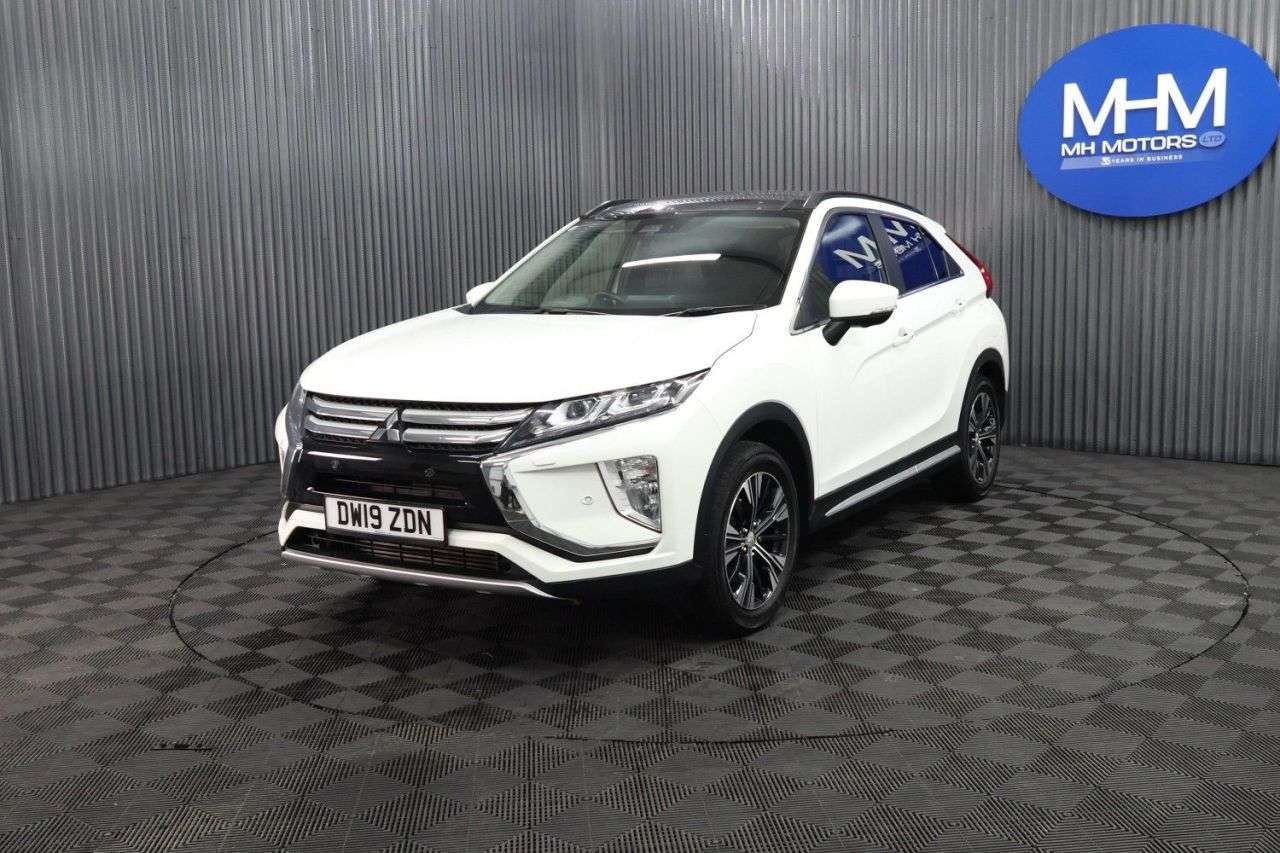 A 2019 MITSUBISHI ECLIPSE CROSS 1.5T GPF 4 SUV 5dr Petrol CVT 4WD Euro 6 (s/s) (163 ps) DOUBLE SUNROOF / RE A 2019 MITSUBISHI ECLIPSE CROSS 1.5T GPF 4 SUV 5dr Petrol CVT 4WD Euro 6 (s/s) (163 ps) DOUBLE SUNROOF / RE