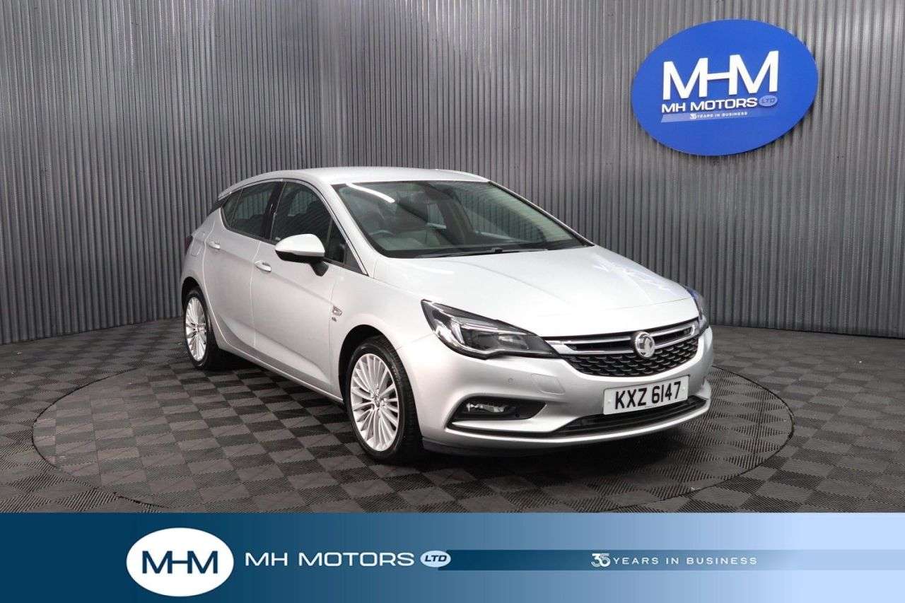 A 2017 VAUXHALL ASTRA 1.4i Elite Hatchback 5dr Petrol Manual Euro 6 (100 ps) LOW INSURANCE GROUP A 2017 VAUXHALL ASTRA 1.4i Elite Hatchback 5dr Petrol Manual Euro 6 (100 ps) LOW INSURANCE GROUP